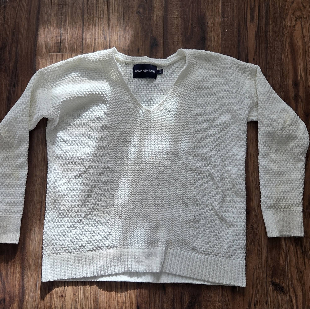 Calvin Klein White Textured V-Neck Sweater